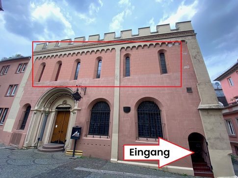Der Eingang an der Ecke Mailandsgasse/Spitalgasse